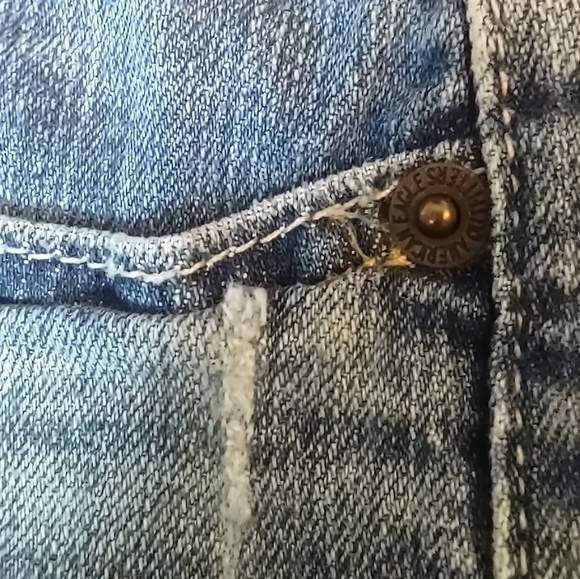 American Eagle Shorts| 8 - Picture 4 of 7